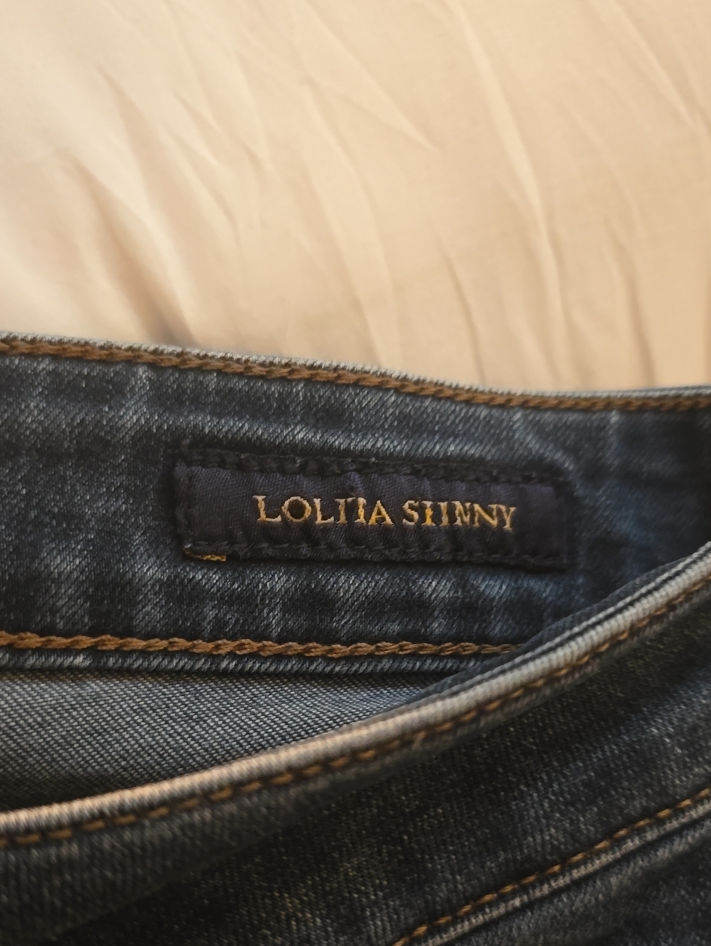 Lucky Brand Dark Wash Skinny Jeans - Picture 6 of 6